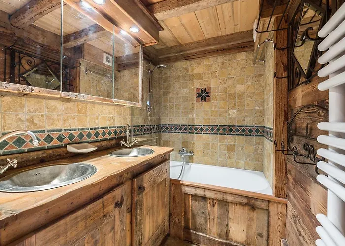 Charmant Duplex 6 Pers. Au Coeur De Courchevel Avec Acces Direct Aux Pistes - Fr-1-563-54